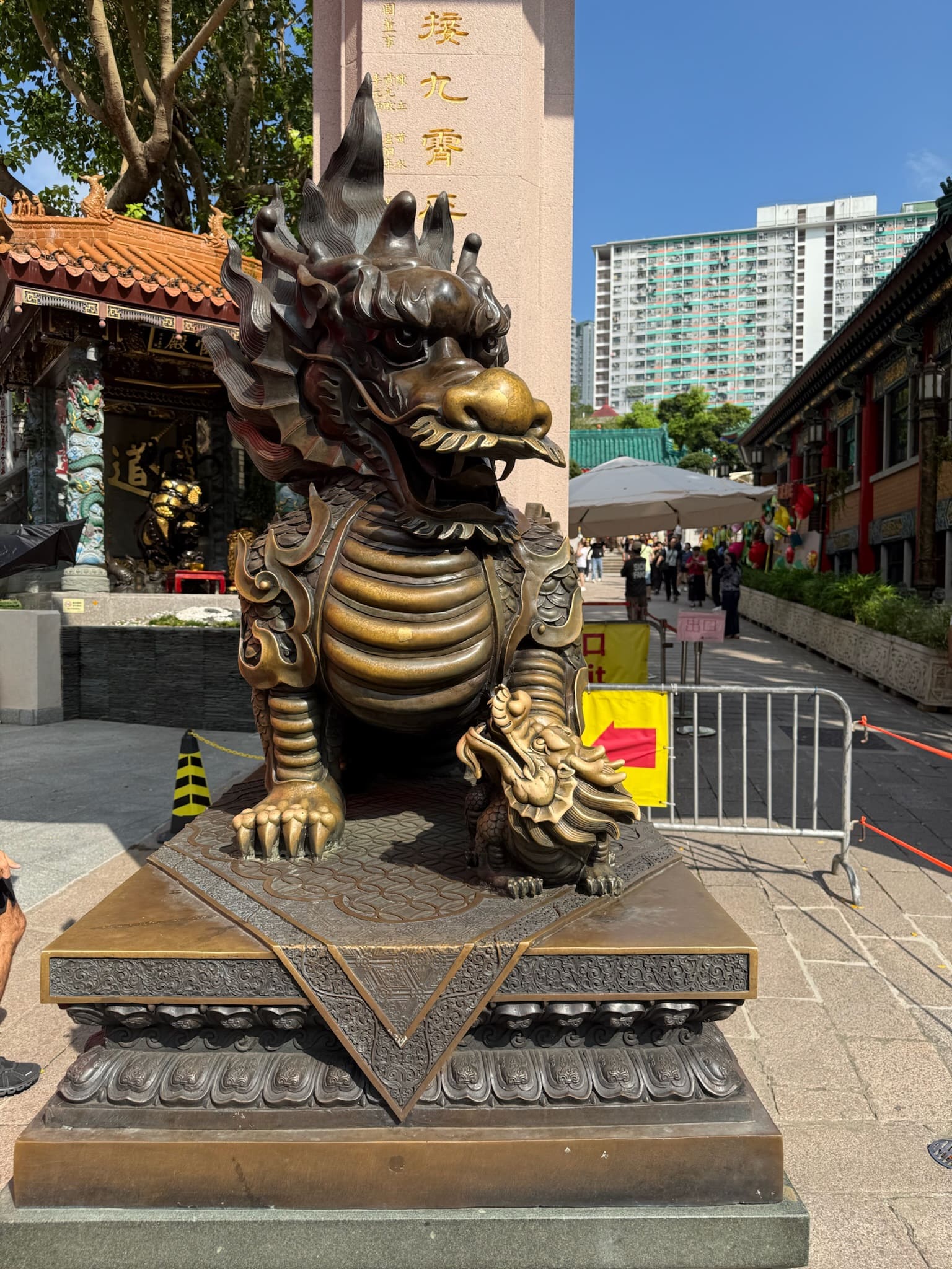 Detalhes do interior do Wong Tai Sin Temple