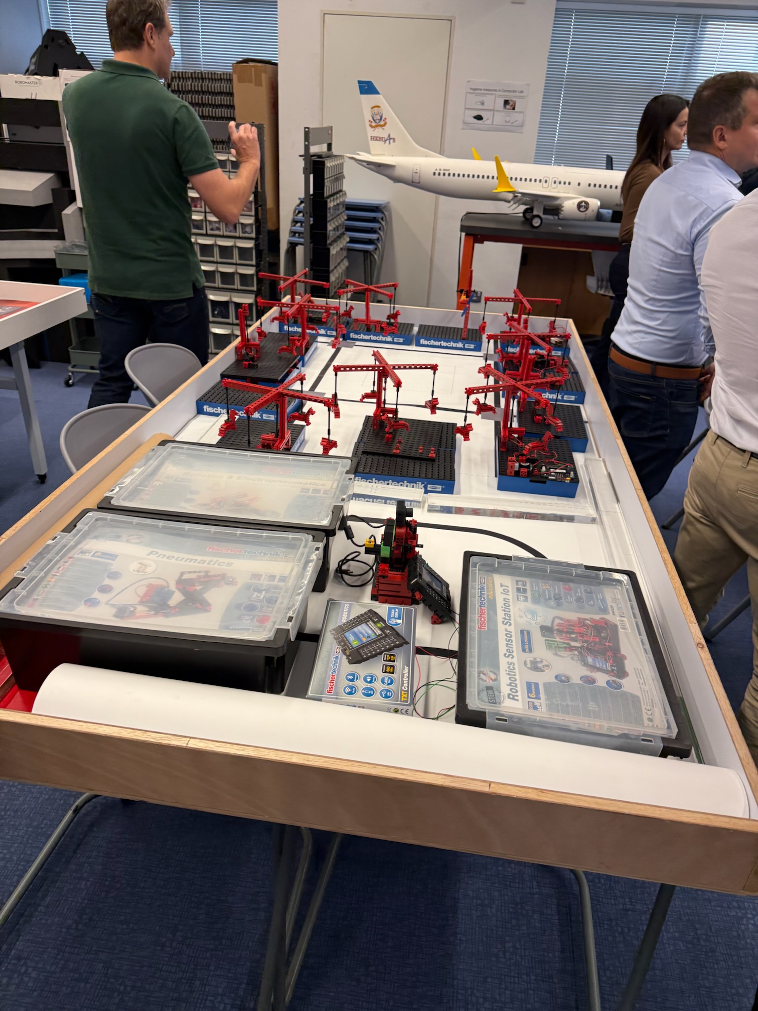 Demonstração prática de IA em sala de aula