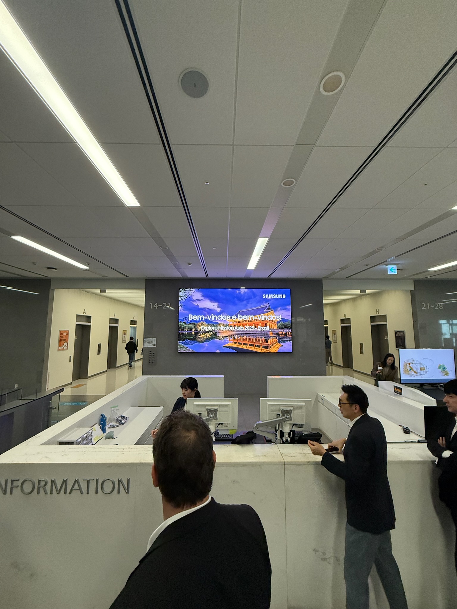 Jantar de encerramento no Samwon Garden, Seul